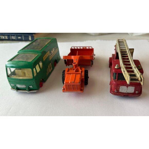Vintage Lot of 3 Matchbox Diecast Vehicles Made In England By Lesney - Picture 9 of 12